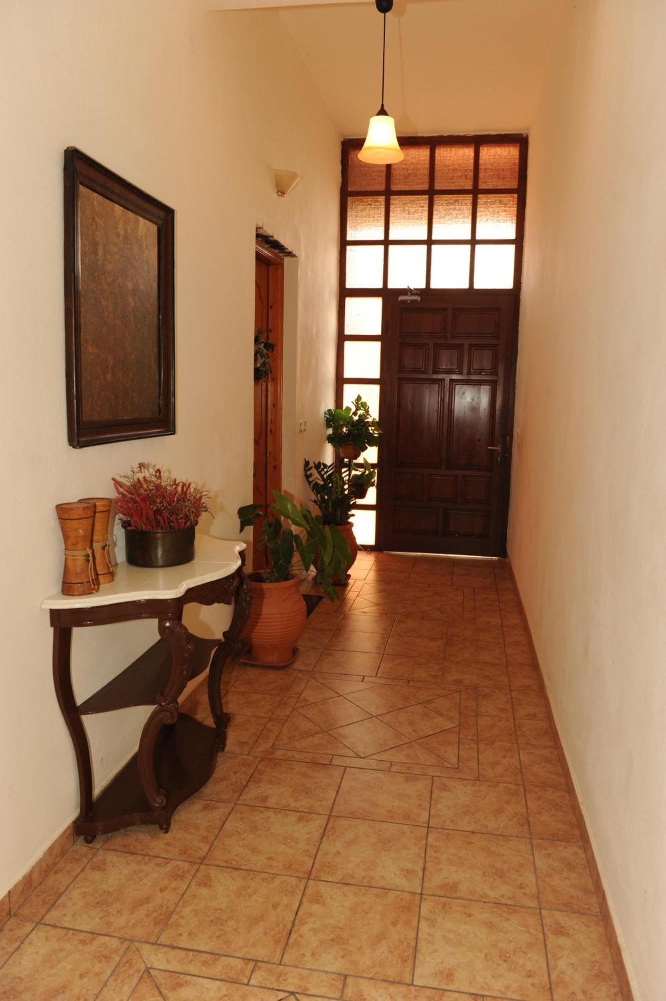 Апартаменти Delphic Moments - Sunny App 3Br, 2Ba With View Екстер'єр фото