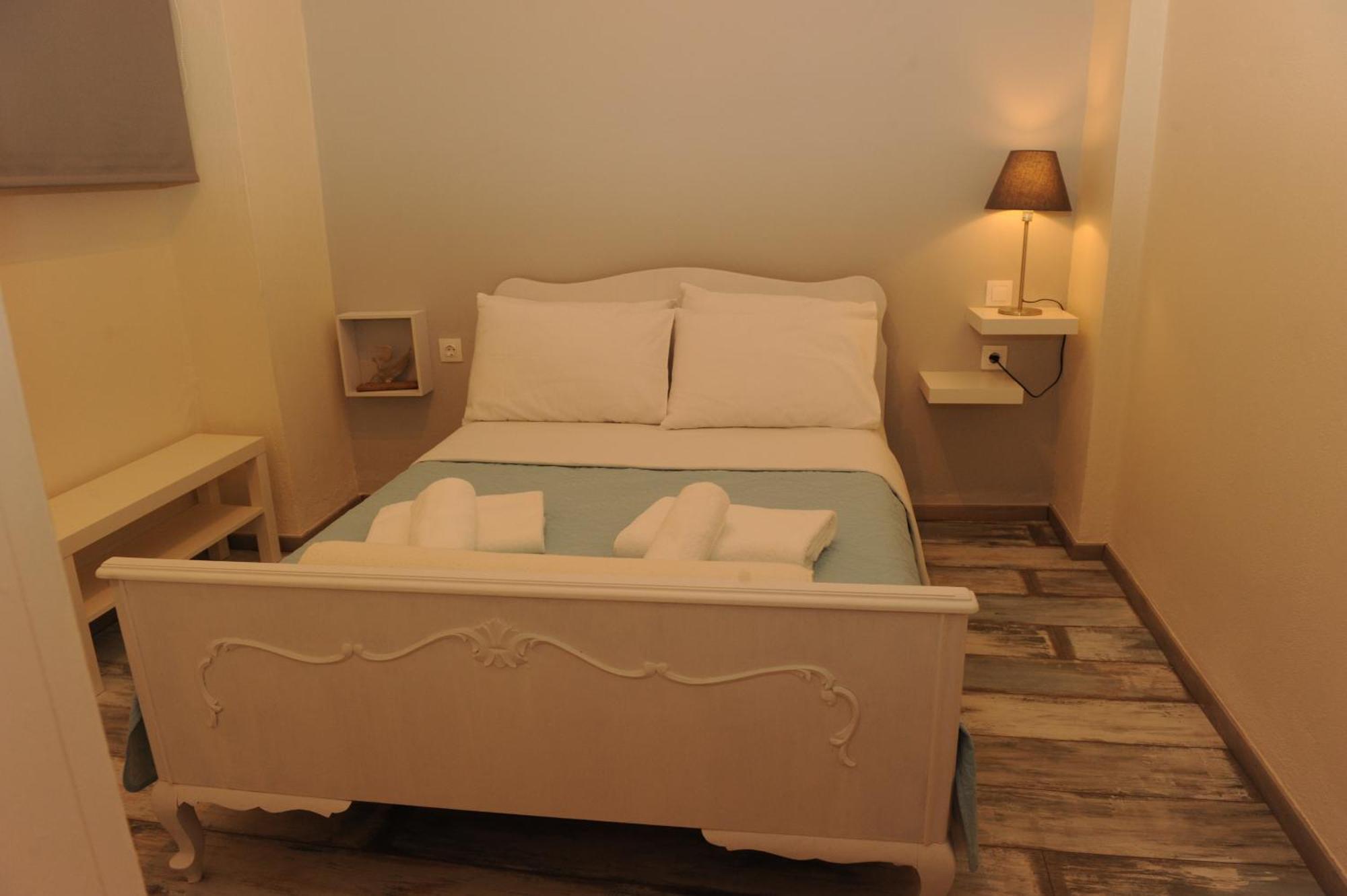 Апартаменти Delphic Moments - Sunny App 3Br, 2Ba With View Екстер'єр фото